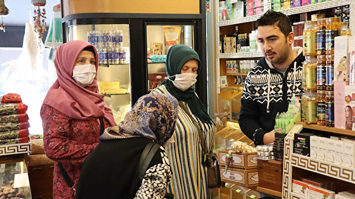 Havalar soğuyor vatandaş kışa hazırlık için aktarlara koşuyor: En çok ıhlamur alıyorlar