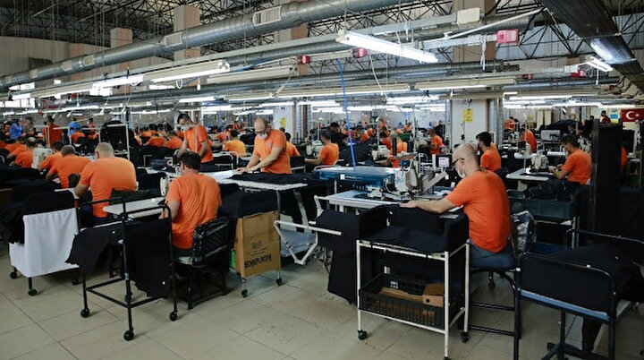 Burası fabrika değil cezaevi: Ürünleri Türkiyenin dört bir yanına satılıyor