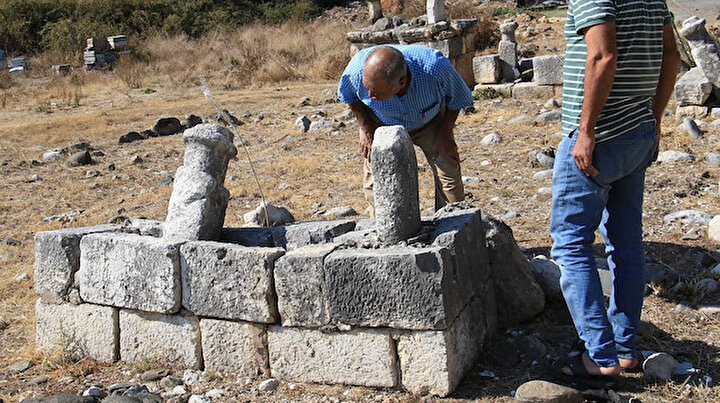 Mezarlığın içler acısı hali: Dışarda kalan onlarca kabir var