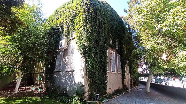 Bu cami güzelliği ile yoldan geçenlerin dikkatini çekiyor: Bize nefes aldırıyor