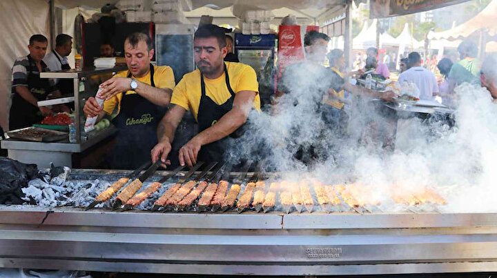 Adanalılar ete doydu: 3 günde 35 ton et tüketildi
