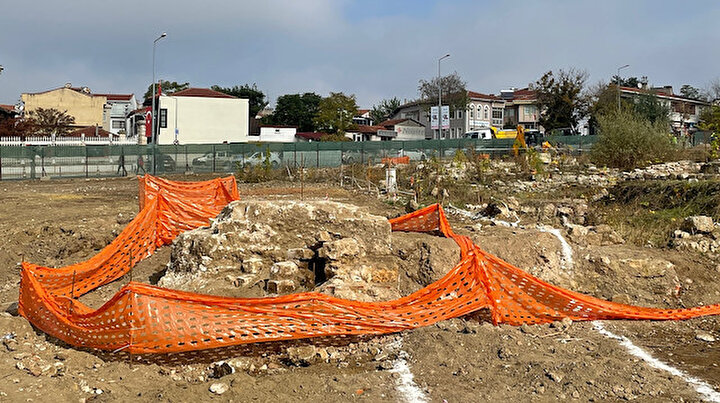 Selimiye Meydanı kazılarında Roma döneminden kalma aile mezarlığı bulundu