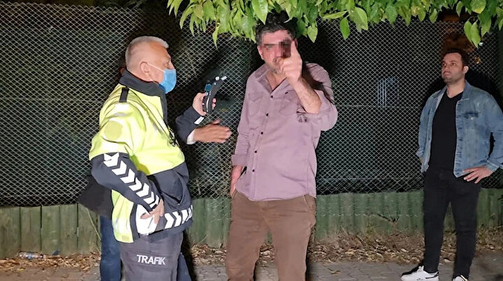 Beş kilometrelik kovalamaca sonrası yakalandı gazetecileri tehdit etti