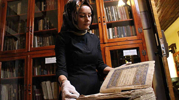 İstanbul’un fethinden sonra yazıldı: El yapımı kağıtlar ve özel hat teknikleri kullanıldı