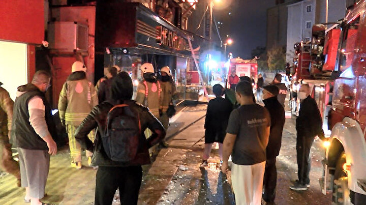 istanbul atasehir de bir firinda patlama meydana geldi deprem oluyor zannettik yeni safak