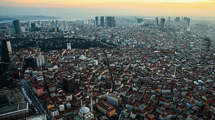 istanbul daki kokunun sebebi ne istanbul daki koku nereden geliyor istanbul daki koku depremin habercisi mi yeni safak