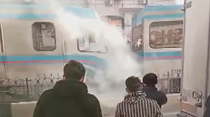 İstanbulda iki tramvayda yangın paniği