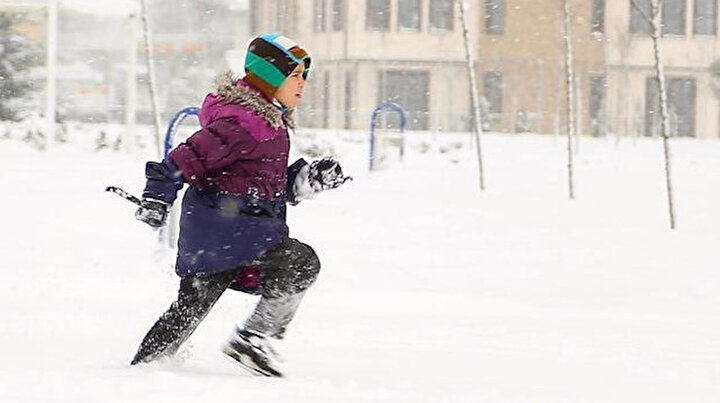 Çok sayıda ilde okullara kar tatili: Valiliklerden peş peşe açıklama geliyor