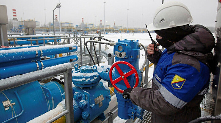 Rusyadan Avrupaya doğal gaz tehdidi: Bizi kesmeye zorluyorlar