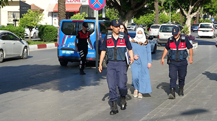 Antalyada anne vahşeti: İki yaşındaki bebeğini emzirip bıçakladı