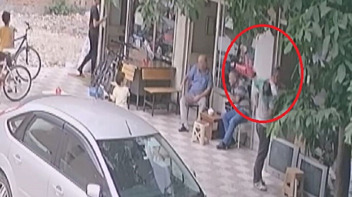 Bebek balkondan üzerine düştü: Orada olmam bir mucize dedi