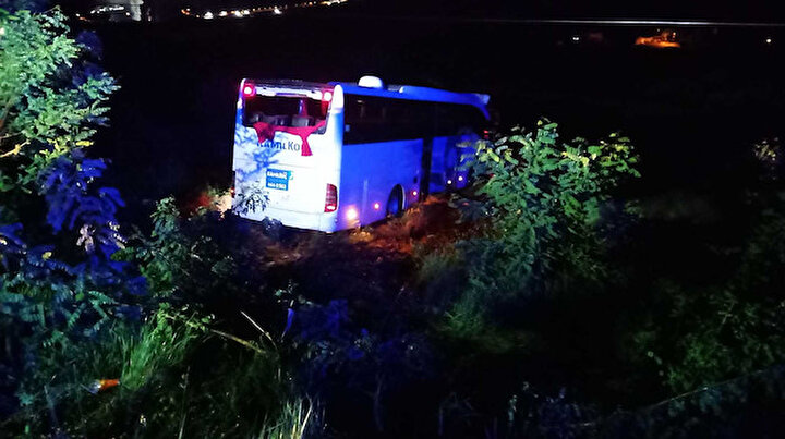 Kastamonuda yolcu otobüsü şarampole yuvarlandı: Bir ölü 19 yaralı var