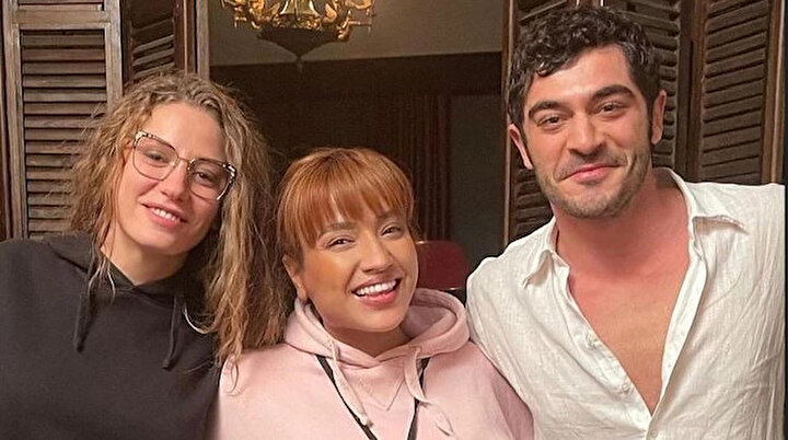 Serenay Sarıkaya ile Burak Denizin Netflix dizisinin Marmaristeki çekimleri bölge halkını ve çevrecileri ayaklandırdı