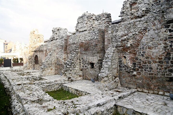 Balkanlar Da Osmanli Izleri