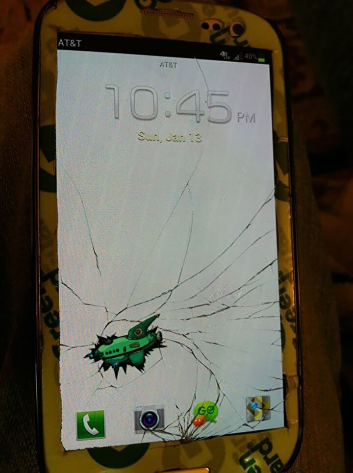 ekrani catlayan telefonlar icin ilginc