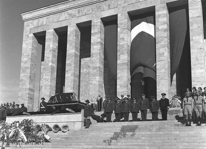 10 kasim a ait bilinmeyen fotograflar