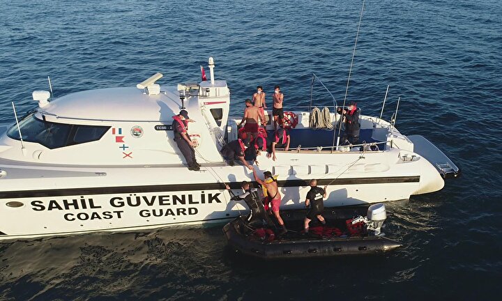 Zonguldak haberleri: Koyda mahsur kalan 8 kişi kurtarıldı