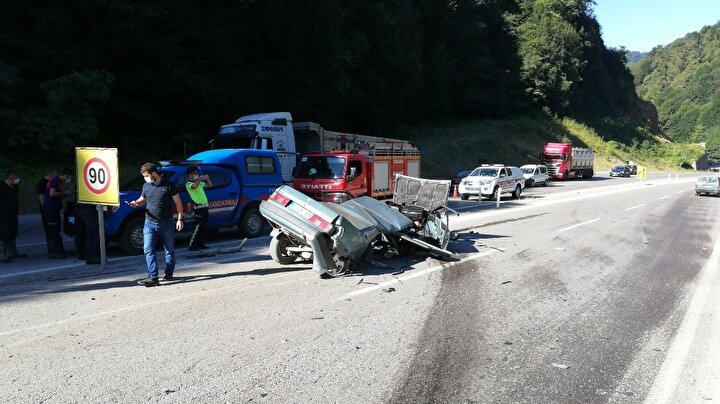 Bu Aractan Sag Ciktilar Zonguldak Ta Mucize Kurtulus