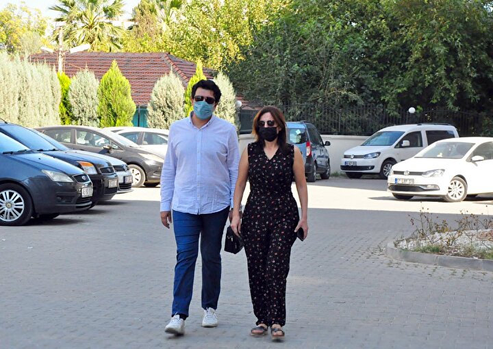 Sifir Otomobilin Koltugundan Cikan Falcata Parmagini Kesince Suc Duyurusunda Bulundu