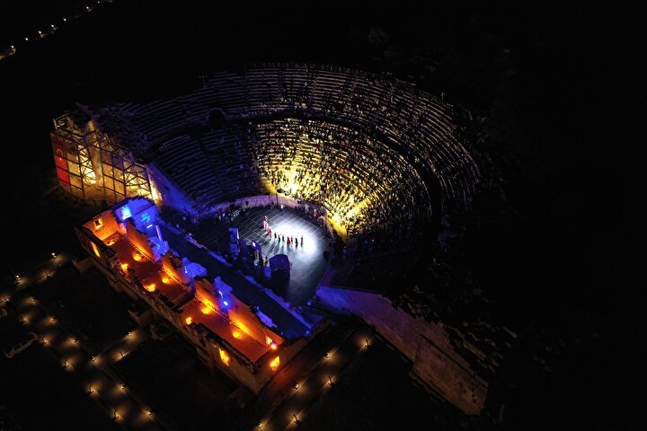 1500 Yil Sonra Patara Da Ilk Tiyatro Gosterisi