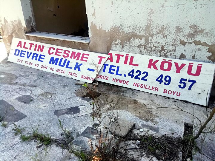 İzmir�in hayalet köyü 21 yıldır kimse uğramıyor Yeni Şafak