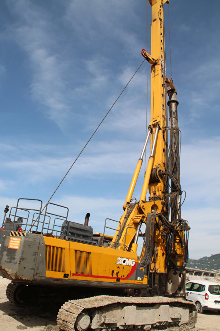 Rize'de olası felaketin önüne geçildi: Son riskli bina da tek darbeyle yıkıldı 20 e7bac8a5e669a11939f20498464c27400d959781