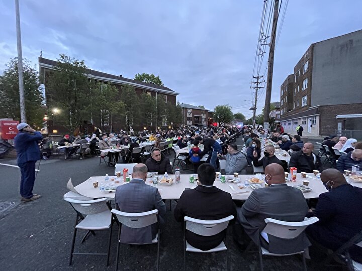 ABD'de yaşayan Türkler sokak iftarı düzenlendi 10 ccab5fc70533 tur picture 20210509 24482356 24482344