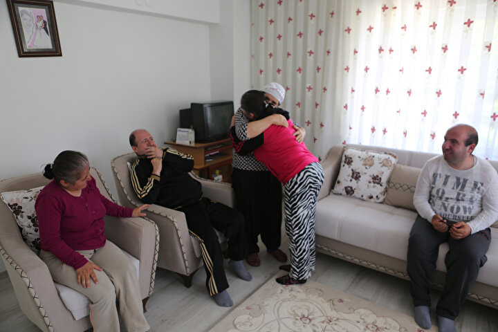 Fedakar anne; 45 yıldır 4 engelli çocuğuna bakıyor 9 c61a33bb44d7a355ae373fbe704138b69413ed5d