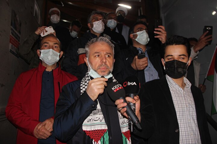 İsrail'e karşı Türkiye tek yürek oldu: Çok sayıda ilde binlerce kişi sokağa indi 5 9402f12fa317307 05