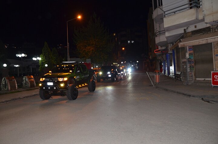 İsrail'e karşı Türkiye tek yürek oldu: Çok sayıda ilde binlerce kişi sokağa indi 28 09d8b64ea317362 05