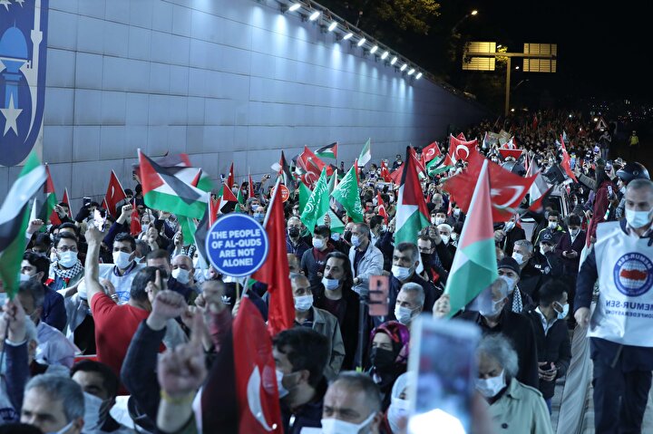 İsrail'e karşı Türkiye tek yürek oldu: Çok sayıda ilde binlerce kişi sokağa indi 33 995300ecdd1465031c015e986e83415d88eb1e00