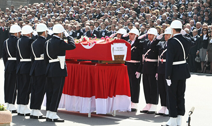 Muhsin Yazıcıoğlu'nun vefatının üzerinden 13 yıl geçti (Muhsin Yazıcıoğlu kimdir, nasıl öldü: Muhsin Yazıcıoğlu sözleri neler?