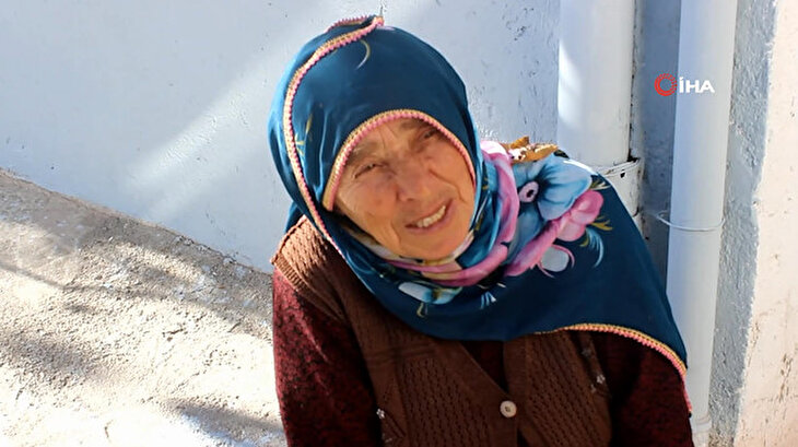 Öğrencilerden Öğretmenler Günü’ne özel sosyal deney