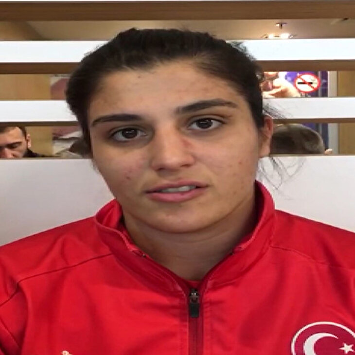 Milli boksörlerden Mehmetçik'e madalyalı destek