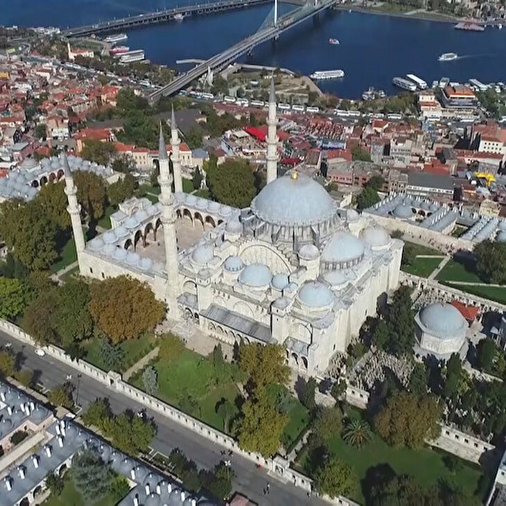 Bir devrin güç simgesi: Süleymaniye Külliyesi