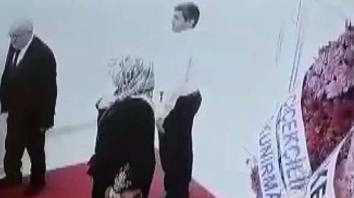Düğün salonlarına dadanan sahte garson düğün sahiplerinden bahşiş topluyor