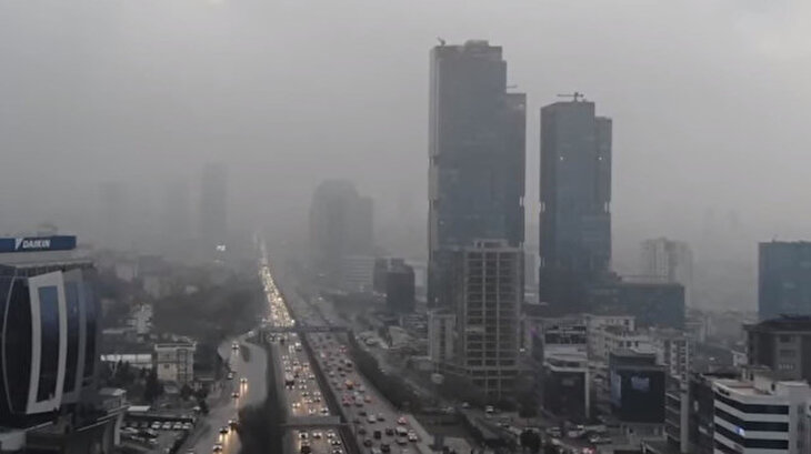 İstanbul'da sis manzarası havadan görüntülendi