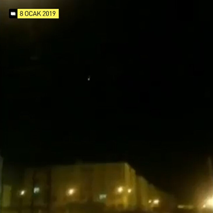 İran'da düşen uçağın 'füzeyle vurulduğu' iddiasına dair görüntüler paylaşıldı