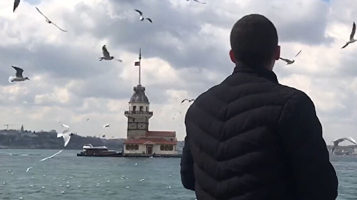 İstanbul'un meydanları tenhalaştı
