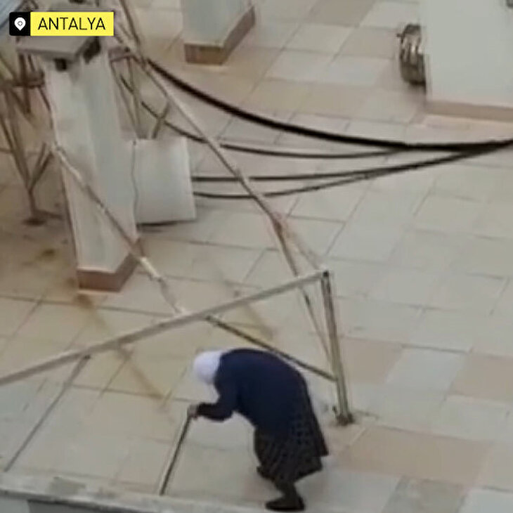 65 yaş üstü yaşlı teyze dışarı çıkamayınca çatıda gezdi