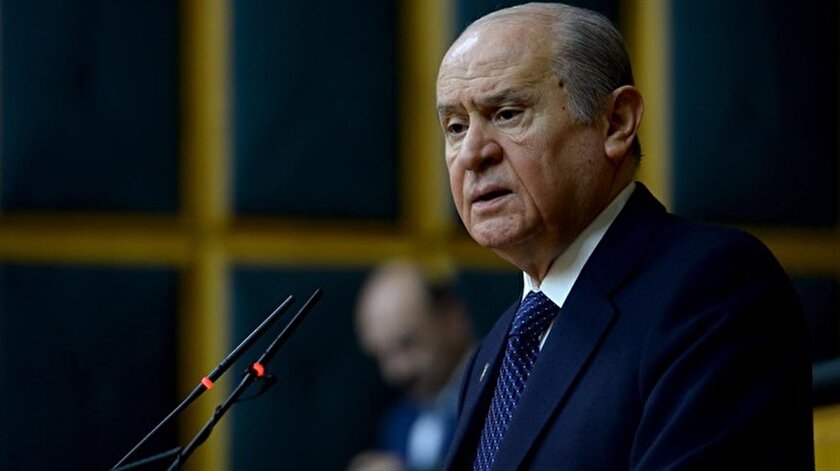 Iki Gazetenin Bahceli Kavgasi