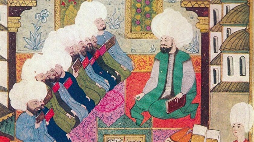 Kutuphanenin Asil Hamisi Padisahlardi