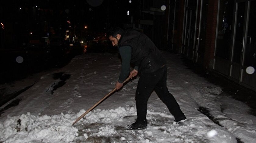 van baskale de kar yagisi van hava durumu yeni safak