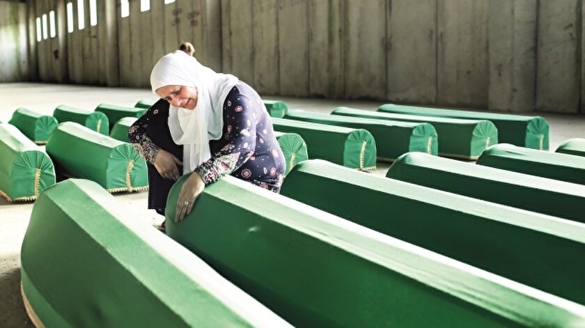 Bosnalılar 22 yıldır ölülerini bekliyor