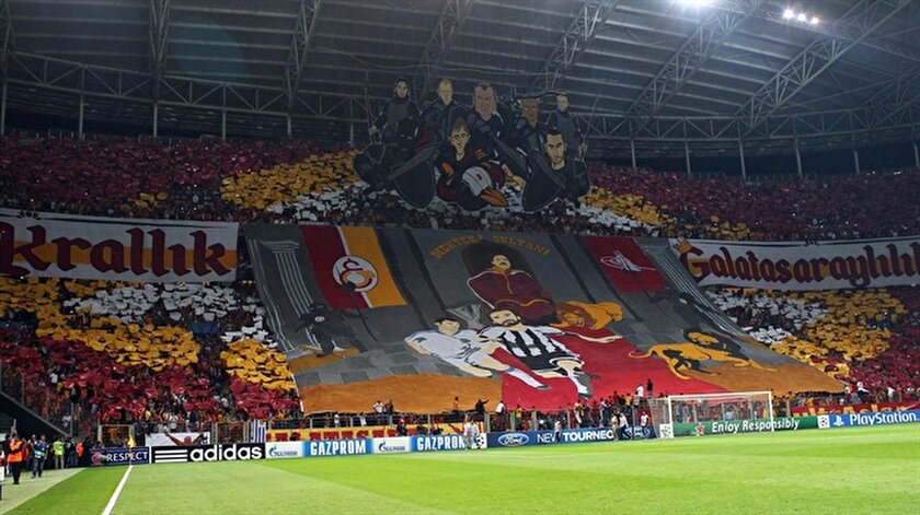 Galatasaray'ın 6-1 yenildiği Real Madrid maçı öncesi yaptığı koregrafi, yapılan ankette Avrupa'nın en iyisi olarak gösterildi.