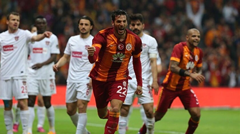 Hakan Balta futbolu bırakıyor