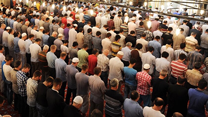 Cuma Namazi Saat Kacta Istanbul Ankara Izmir Bursa Konya Adana Cuma Vakti