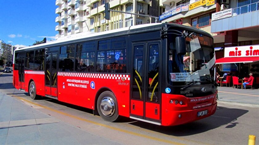 Antalya Da Otobus Soforune 4 Lira
