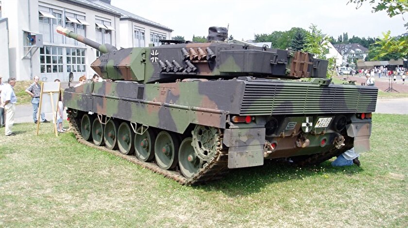 Almanya'dan PYD'ye Afrin için 'Leopard' tanklı kalkan!