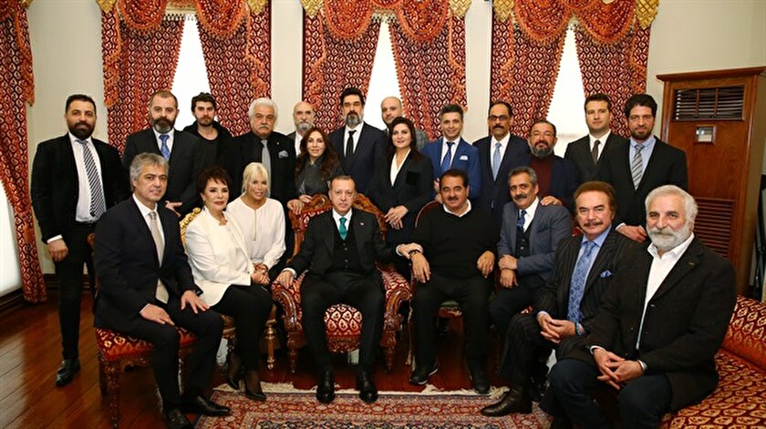 Sanatcilardan Cumhurbaskani Erdogan A Dogum Gunu Ziyareti